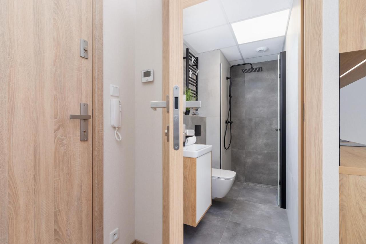 Modern Apartment Srodmiescie Krakow By Noclegi Renters ภายนอก รูปภาพ
